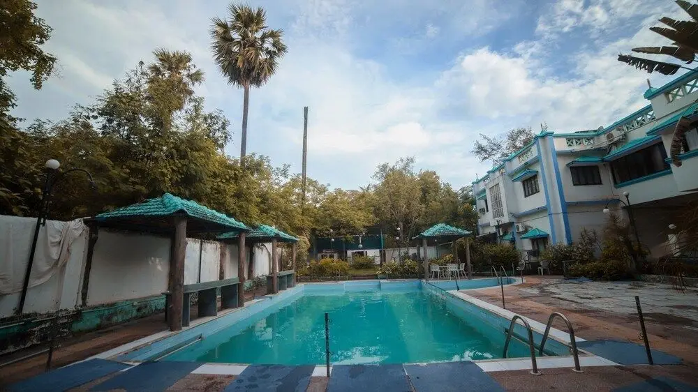 Seashell Beach Resort — фото 1