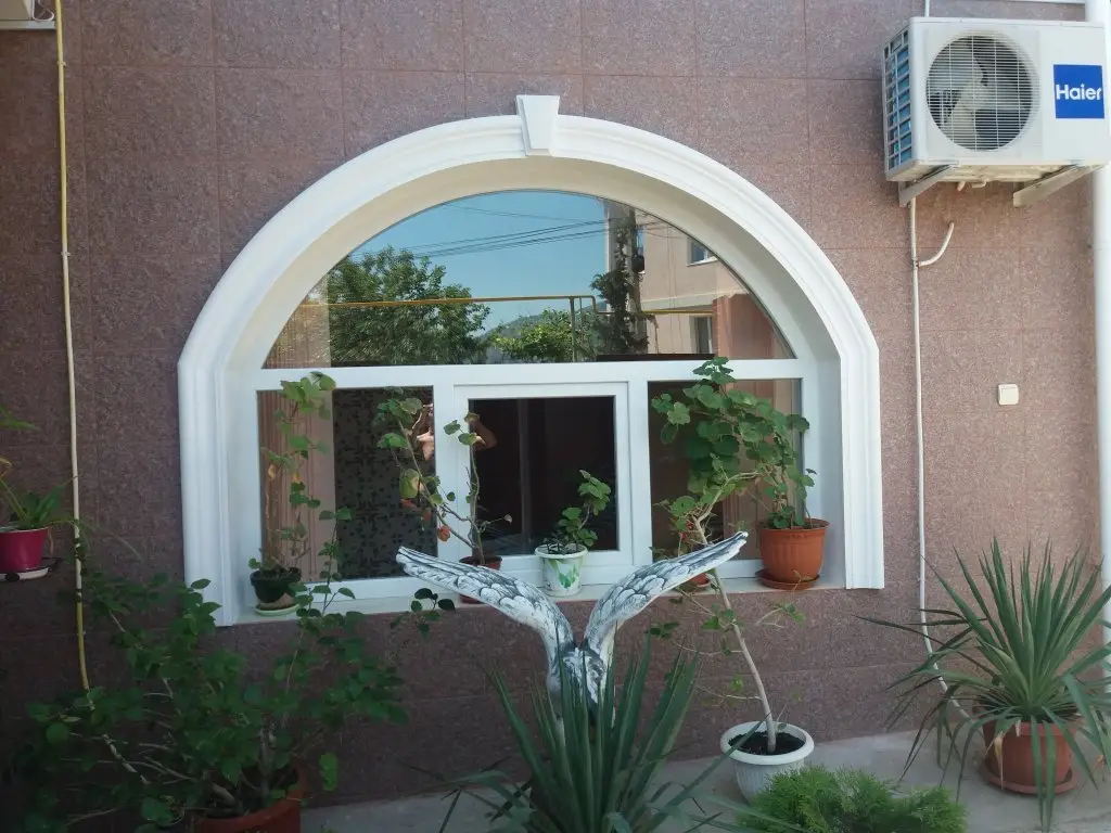 Судак: Guest House Kamilla