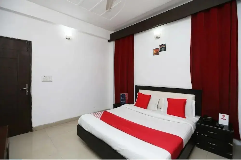 Гуруграм: FabHotel Corple Stays