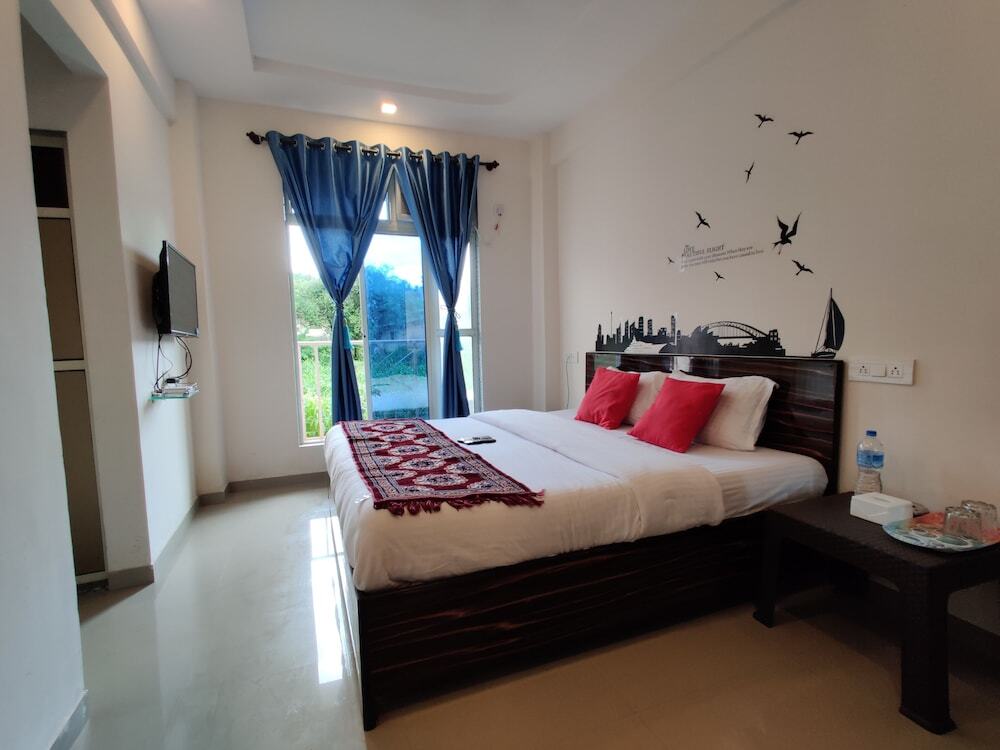 Нерал: Janavi Resort -Matheran