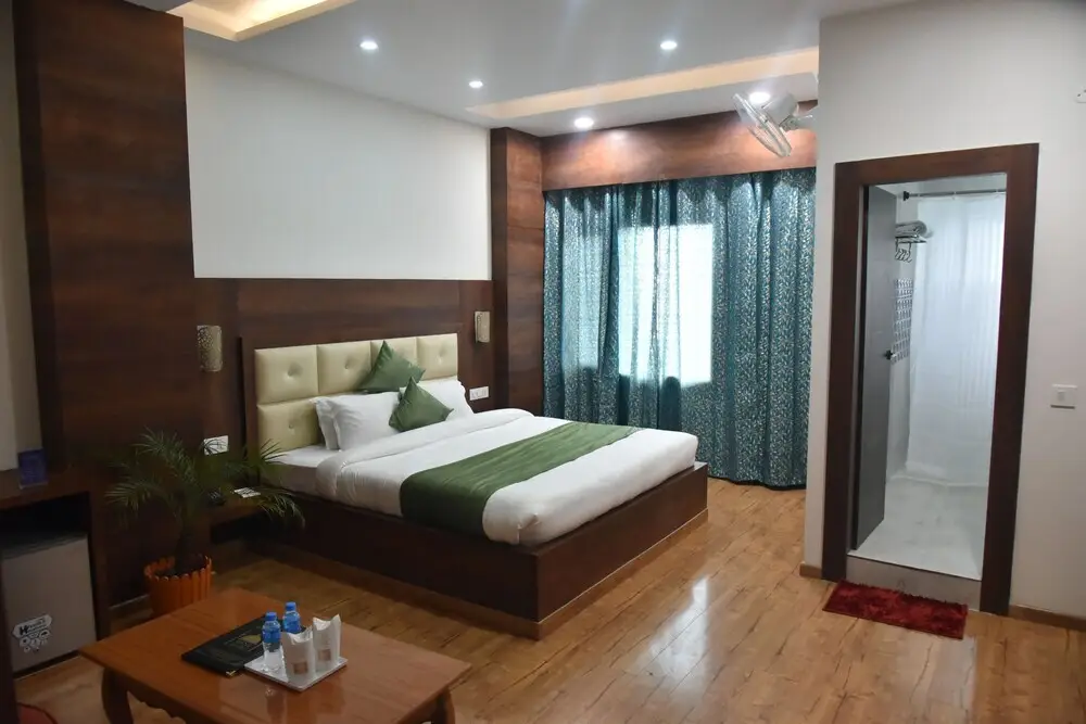 Дармсала: Hotel Dewan Palace Dharamshala