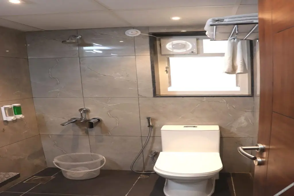 Пуна: Sharman Suites