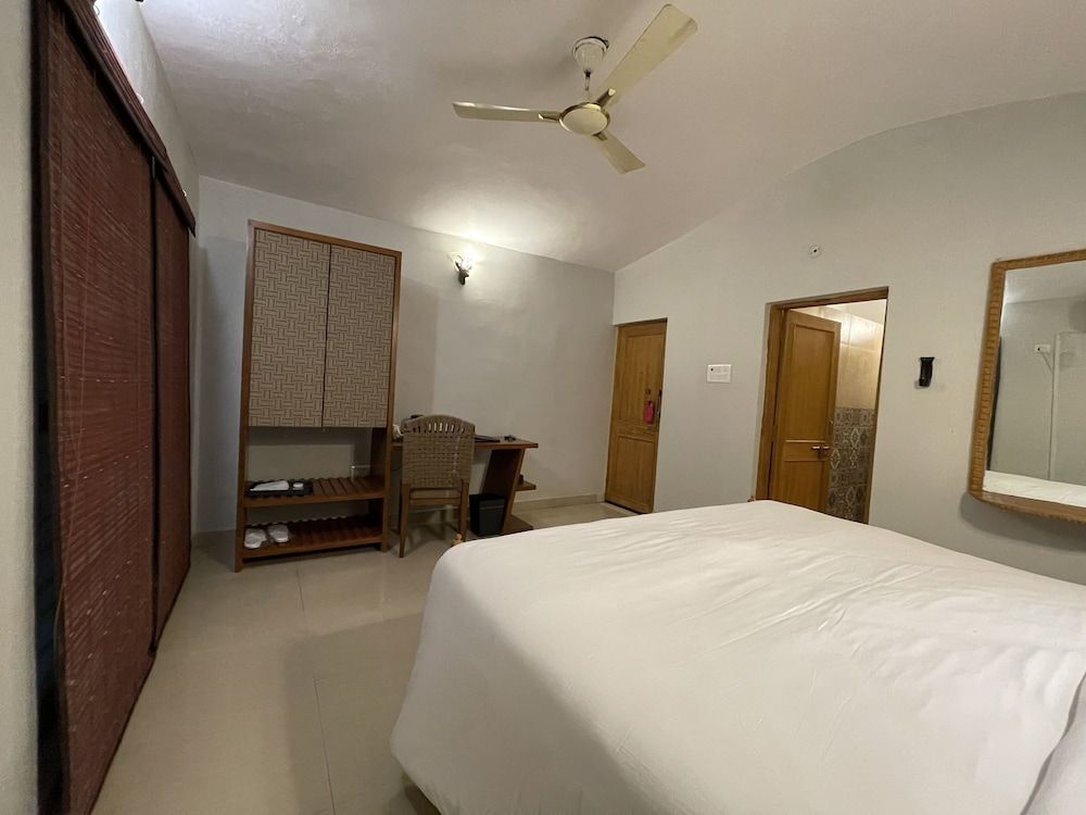 Панпата: Renest Bandhavgarh Meadows