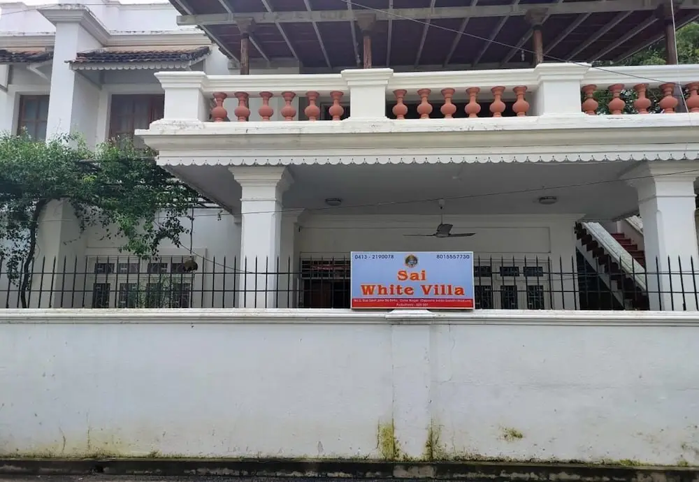 Пудучерри: Sai White Villa