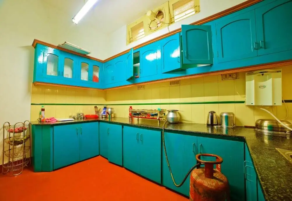 Пудучерри: Sai White Villa