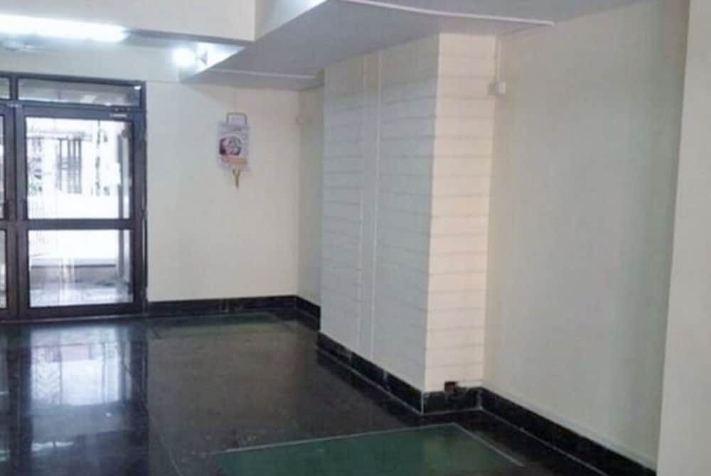 Патна: Goroomgo Welcome Palace Patna