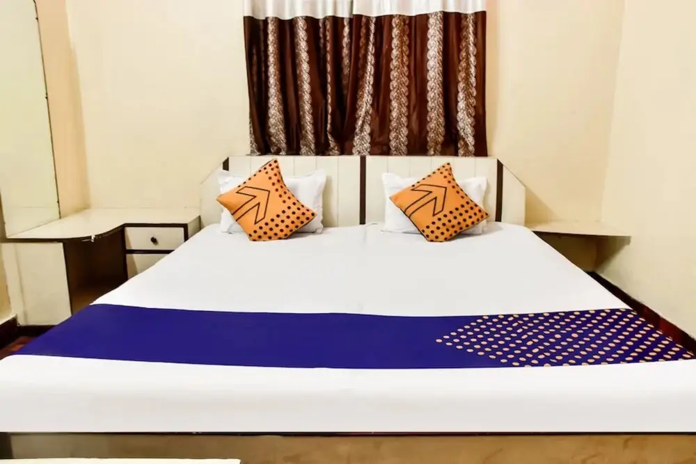Райпур: Goroomgo Vinar Raipur