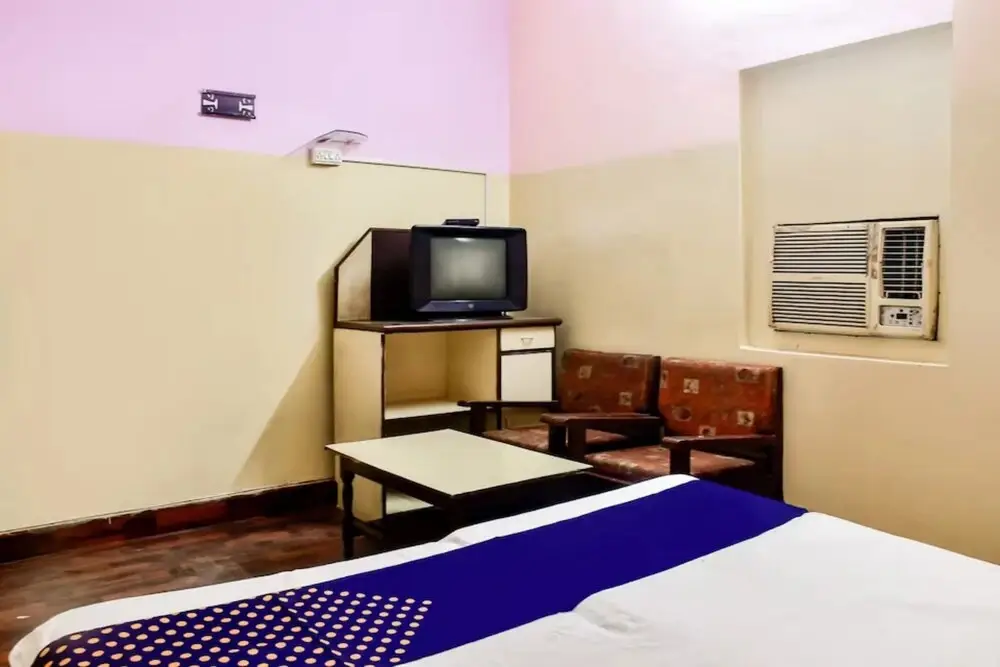 Райпур: Goroomgo Vinar Raipur