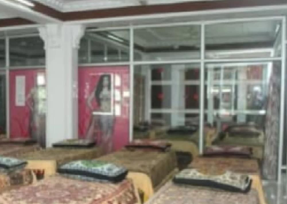 Лакхнау: Goroomgo R. K. Dormitory Lucknow