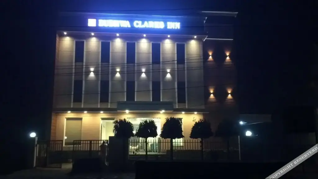 Палия Калан: Clarks Inn Dudhwa