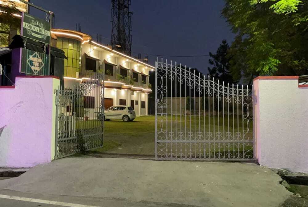 Ashoka Dehradun by Goroomgo — фото 1