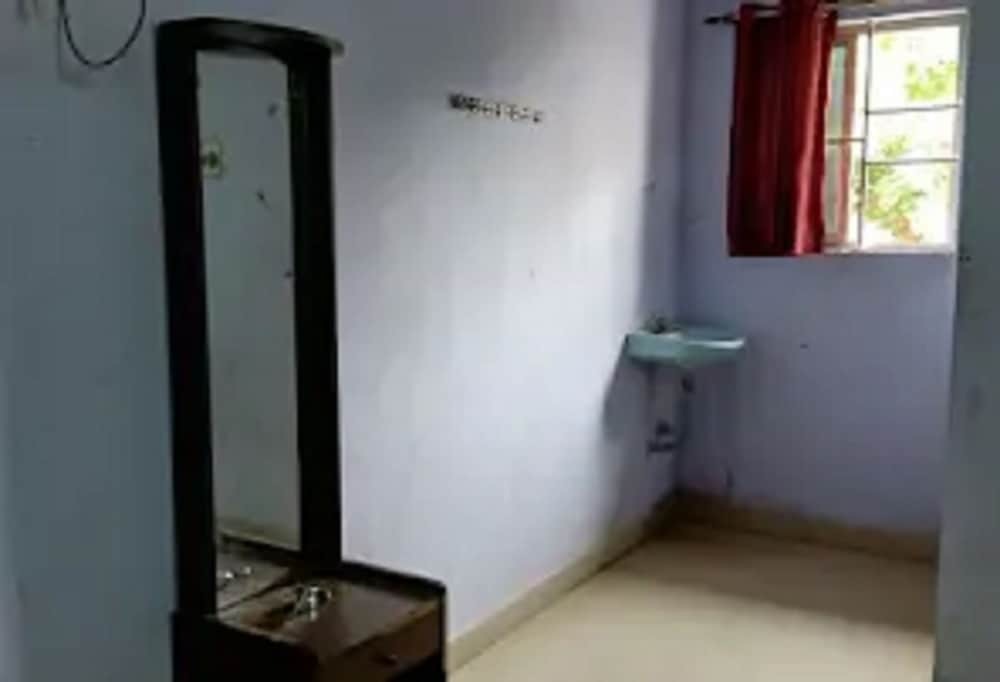 Ченнаи: Goroomgo Sanjay Guest Rooms Chennai