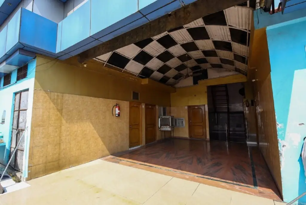 Мератх: Goroomgo Labh Mahal Meerut