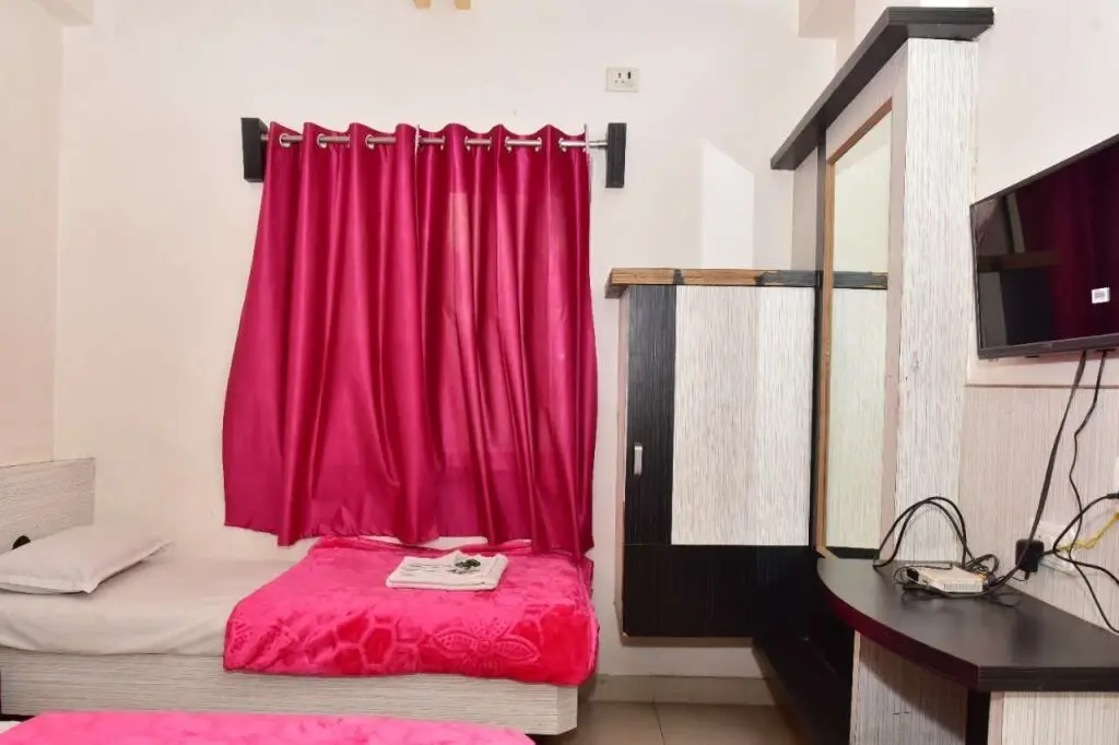Ширди: Hotel Temple Sai