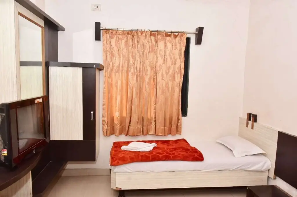 Ширди: Hotel Temple Sai