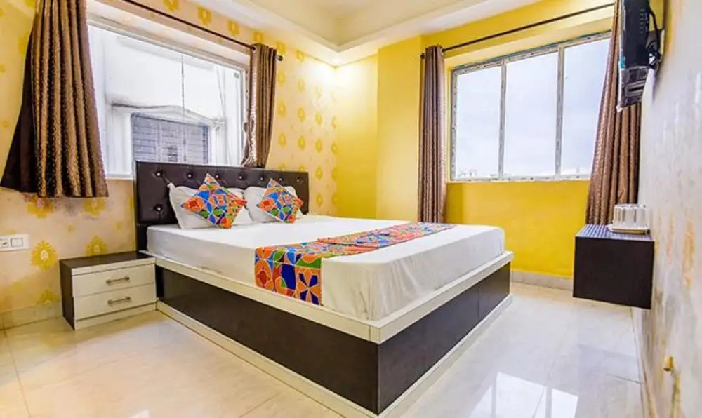 Колката: Goroomgo Anshika Inn New Town Kolkata