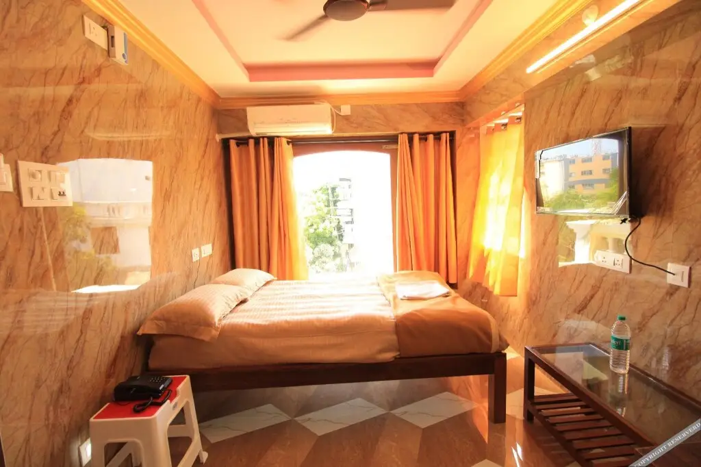 Пудучерри: French Breeze Residency