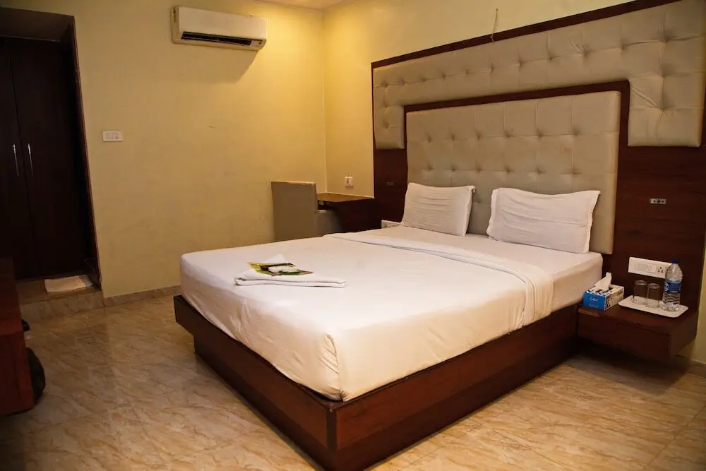 Мумбаи: Hotel Dalon
