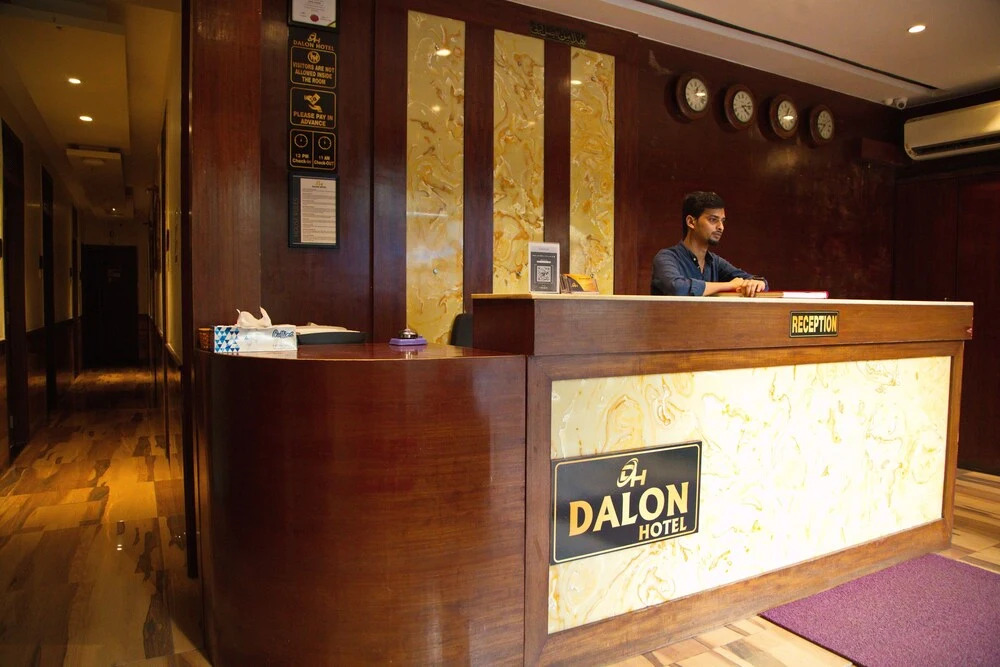 Мумбаи: Hotel Dalon