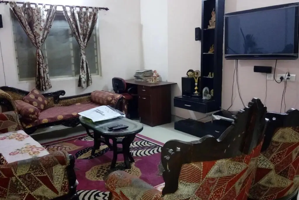 Бхубанешвар: Goroomgo Tranquil Hospitality Bhubaneswar