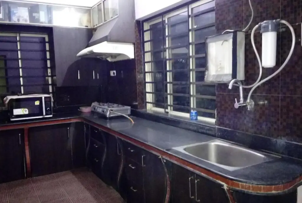 Бхубанешвар: Goroomgo Tranquil Hospitality Bhubaneswar