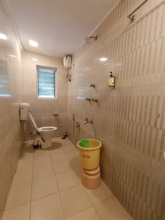 Мумбаи: RK Hotel