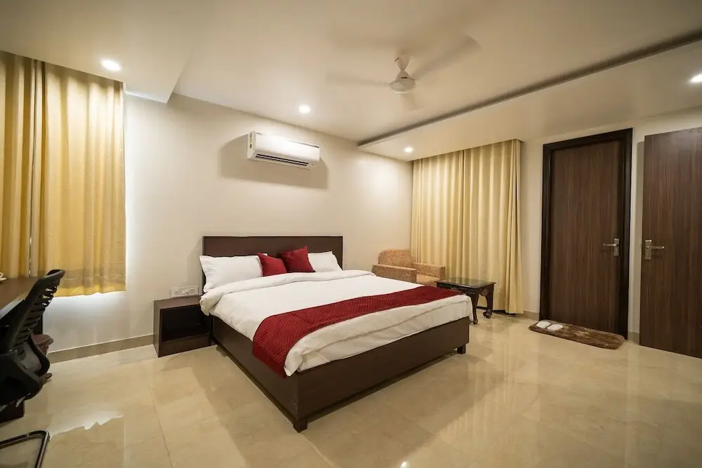 Джайпур: Sheerha Royal Residency