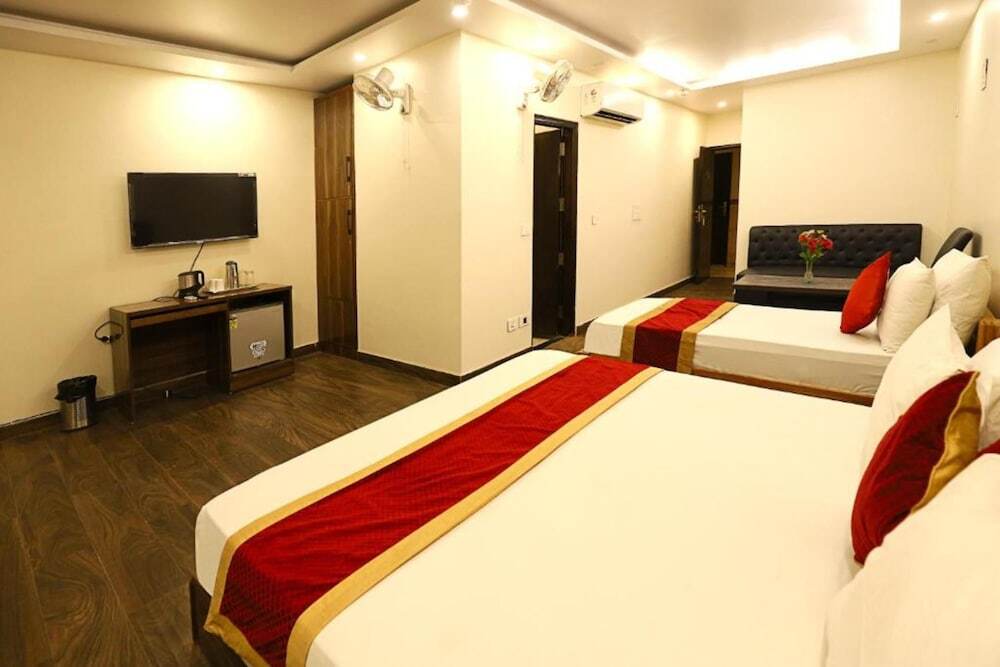 Нью-Дели: Staybook Atlanta New Delhi Train Station