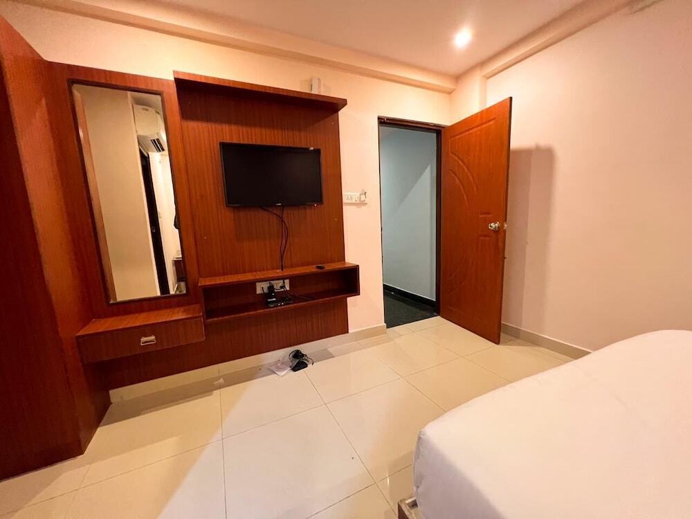 Бангалор: Hotel InTourist by Agira Hotel