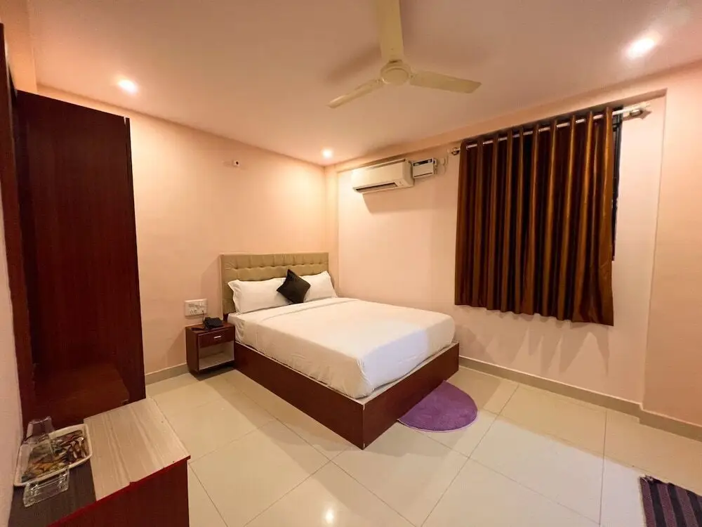 Бангалор: Hotel InTourist by Agira Hotel