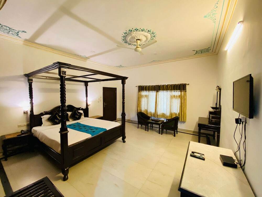 Удаипур: Hill Garden Resort