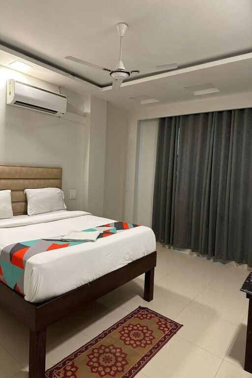 Нью-Дели: Hotel Amenda International