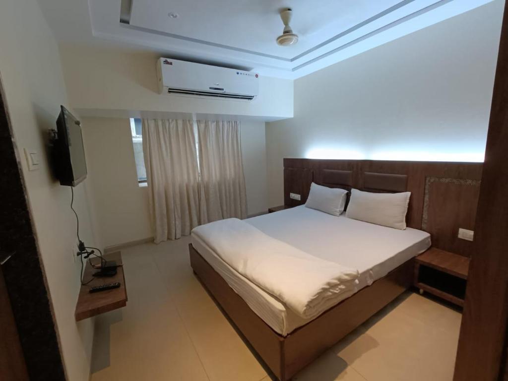 Панвель: Hotel Metro palace panvel Navi mumbai