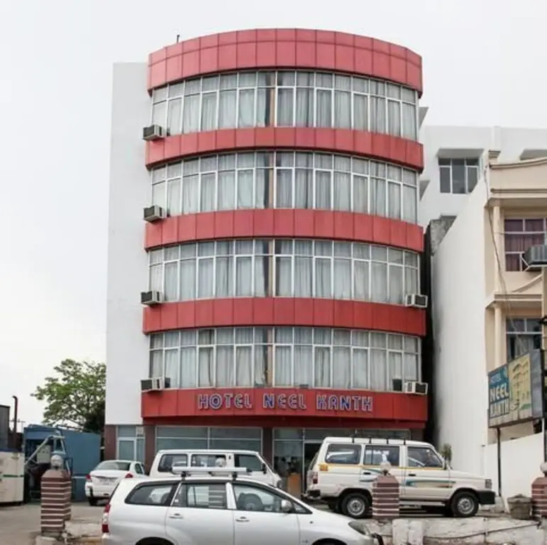 Hotel Neelkanth Mahadev Hotel & Resorts — фото 1