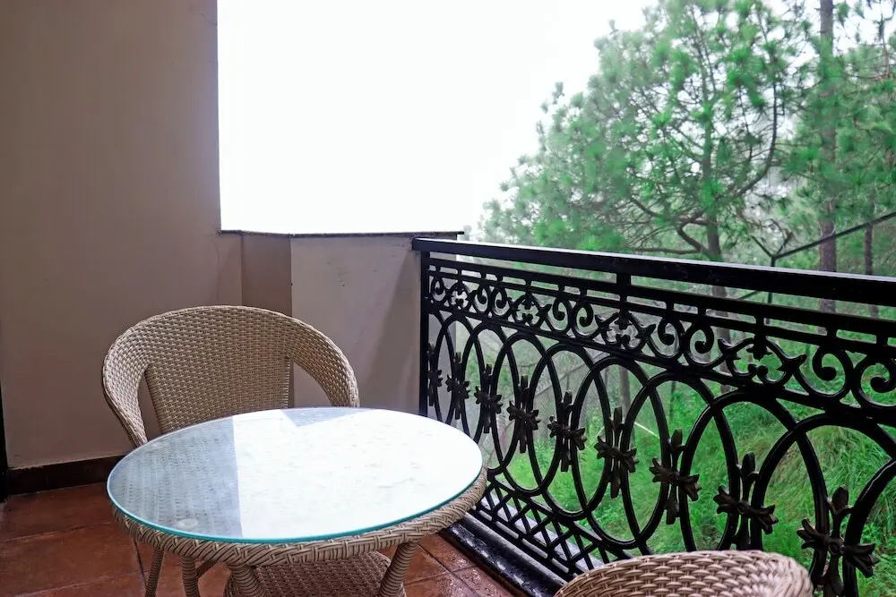 Казаули: Rosetum Kasauli
