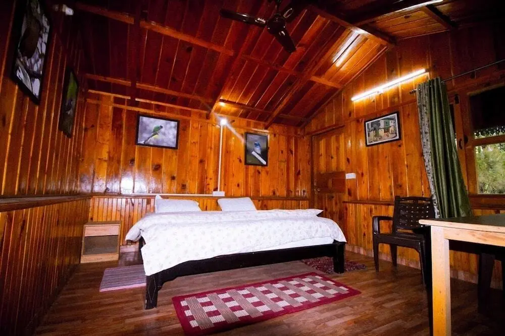 Наинитал: Birders Den Eco Resort