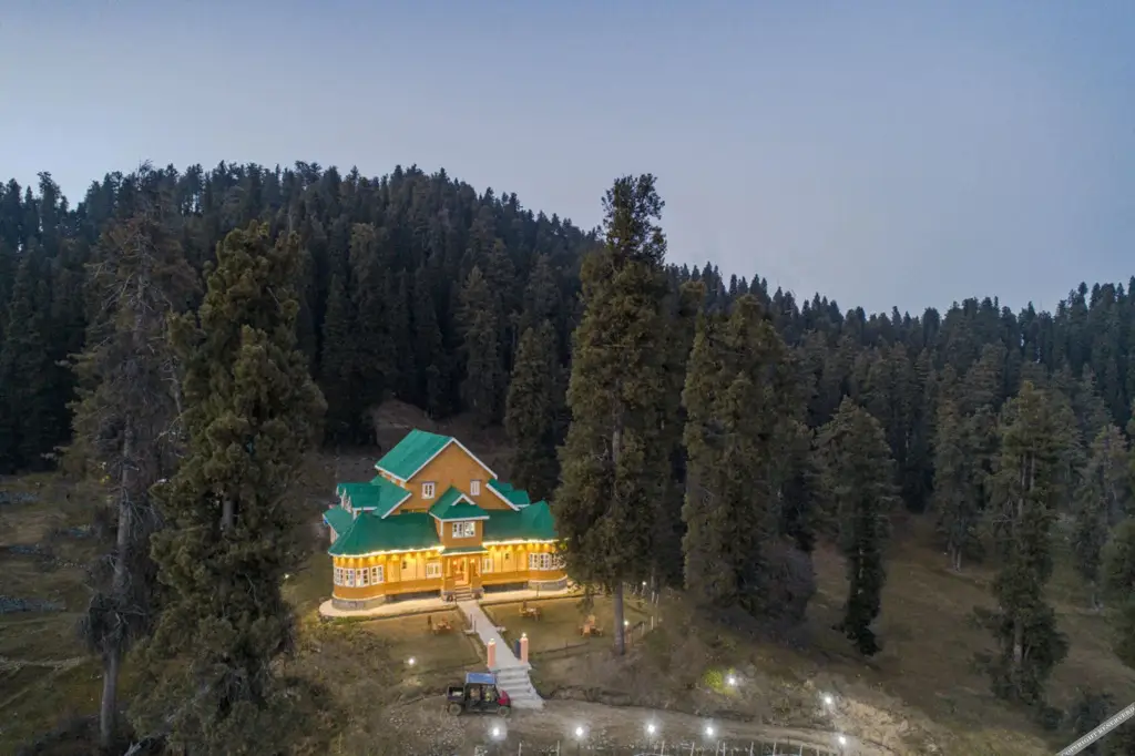 Гульмарг: Gulmarg Ski Hill Resort