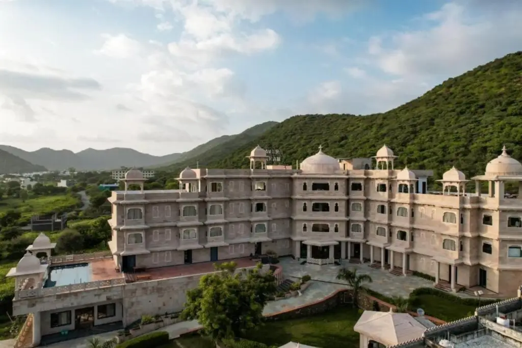 Traavista Aravali Mahal — фото 1