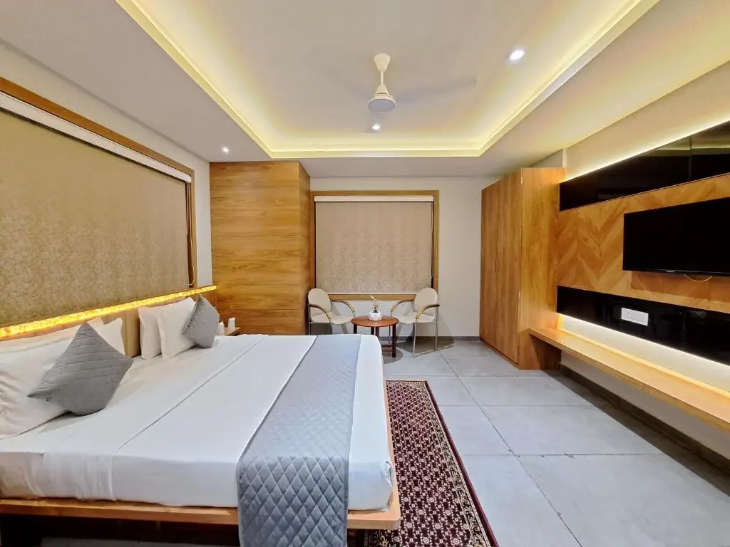 Сомнатх: Hotel Om