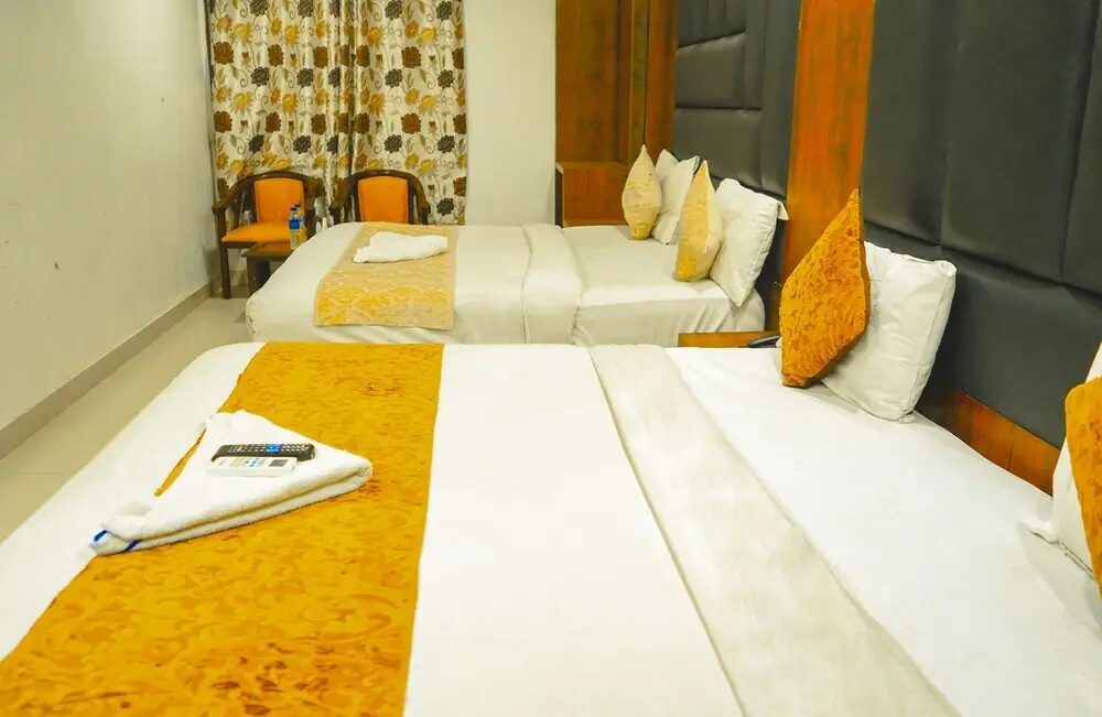 Нью-Дели: Tej Suites