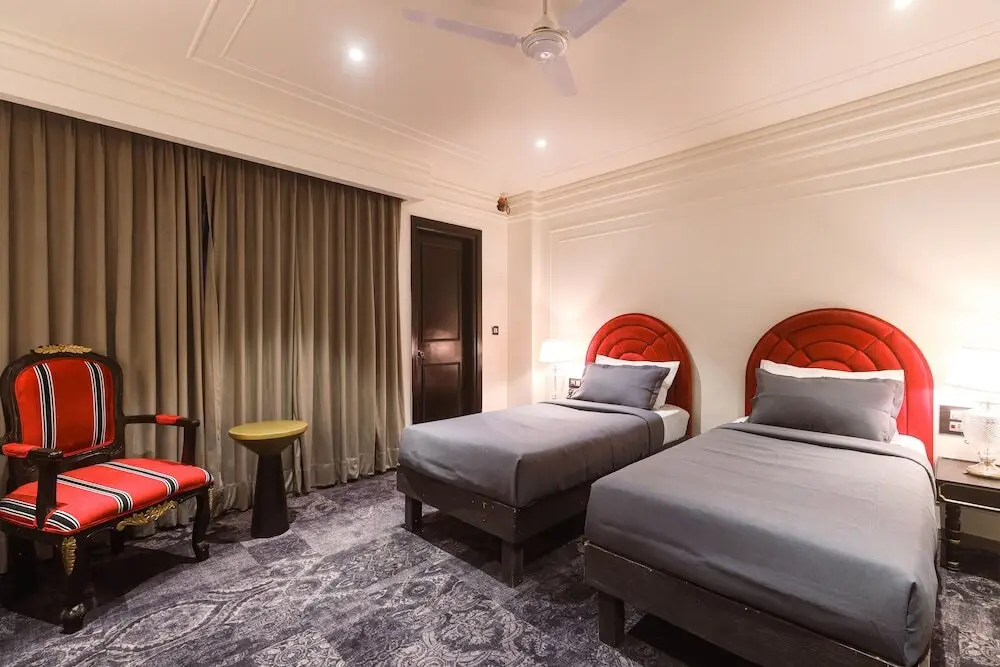 Нью-Дели: The Saga Hotel