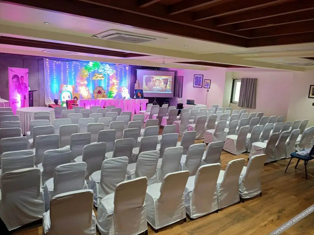 Солапур: Hotel Chitra Executive