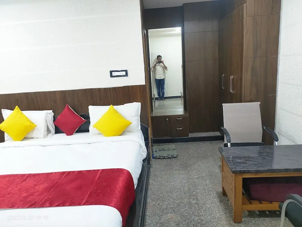 Хидерабад: Hotel New Maruthi Inn