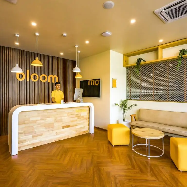 Гуруграм: Bloom Hotel - Golf Course Road, Sector 43