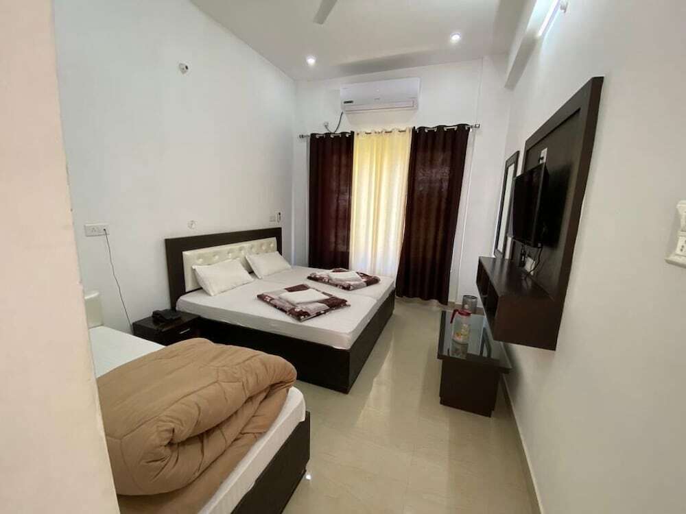 Уттаркаши: Hotel Suryansh Uttarkashi