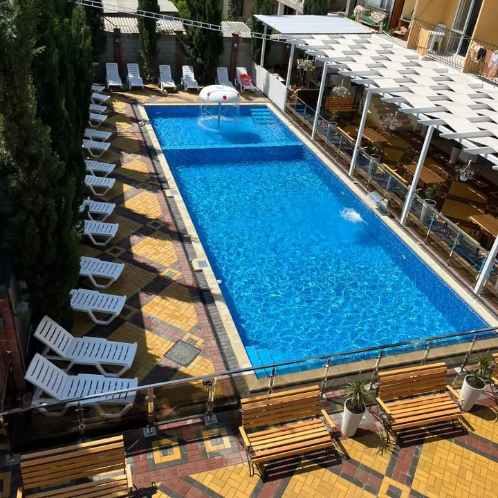 Судак: Raatlan Guest House