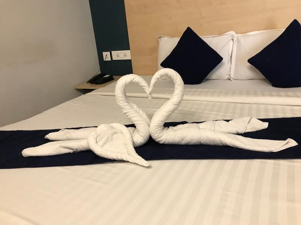 Хидерабад: Hotel Trance Babylon Executive Stays
