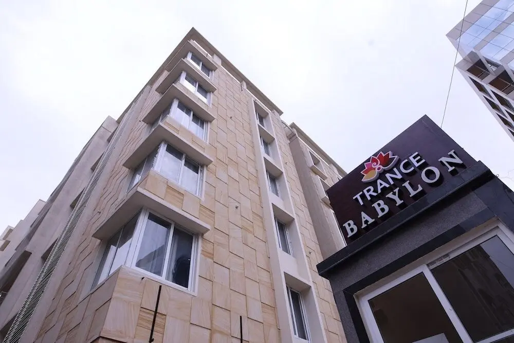 Хидерабад: Hotel Trance Babylon Executive Stays