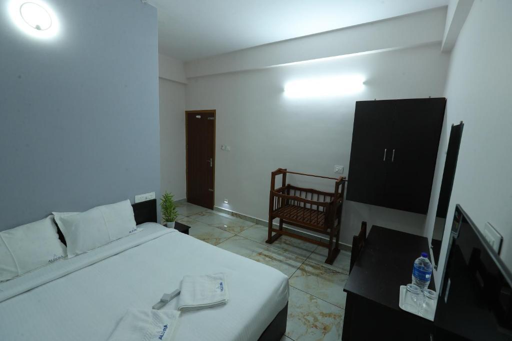 Недумбассери: Aldora Airport Residency