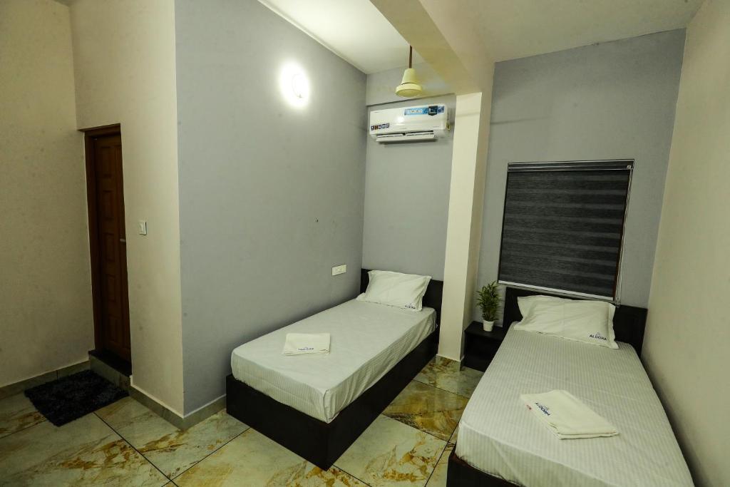 Недумбассери: Aldora Airport Residency